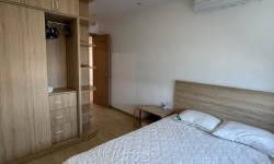 Mường Thanh Apartment Чистый туалет с плавным потоком воды,