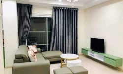 Golden Palace Phòng ngủ đầy đủ tiện nghi với chăn và gối,