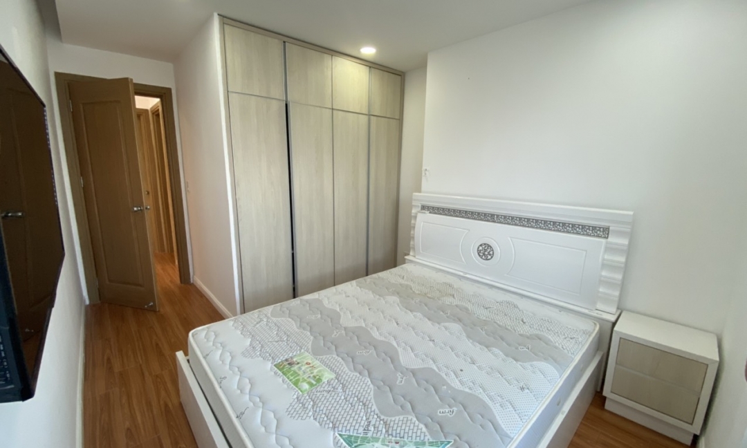 Mường Thanh Apartment Чистый туалет с плавным потоком воды,